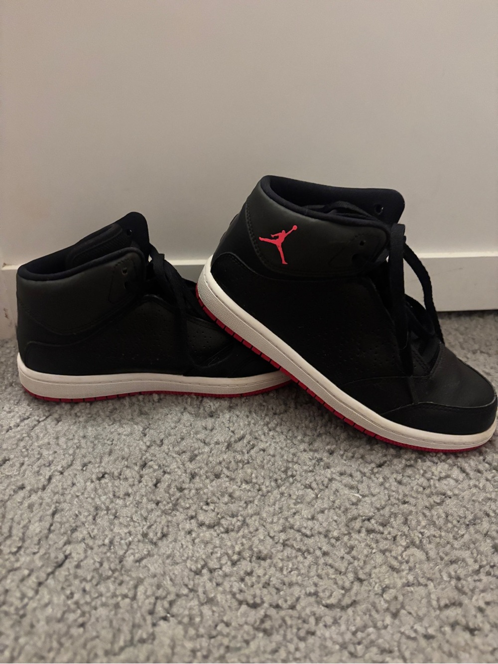 Nike Air Jordan 1 Flight 5 Kids' Black and Pink Mid-Top Sneakers size 1